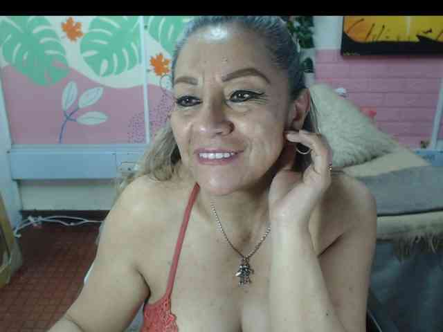 valeria-sexy webcam