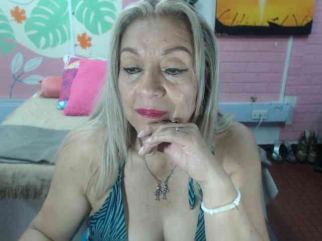 valeria-sexy Live Webcam on BongaCams