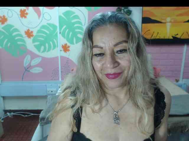 valeria-sexy webcam