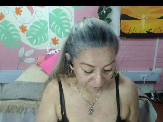 valeria-sexy webcam