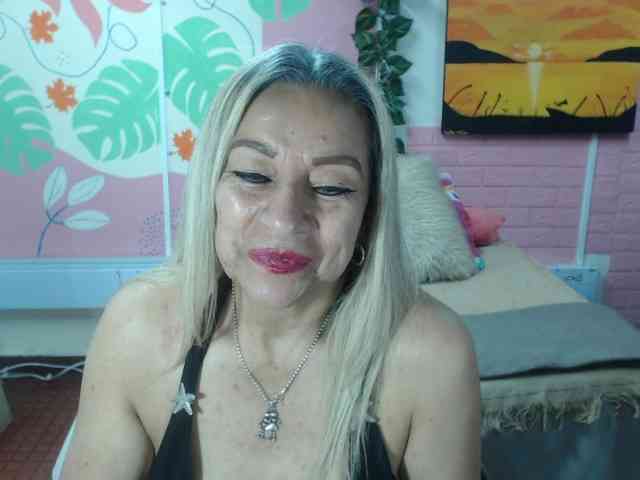valeria-sexy webcam
