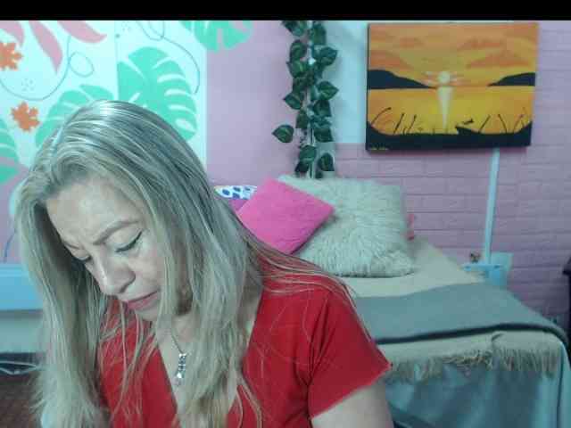 valeria-sexy webcam