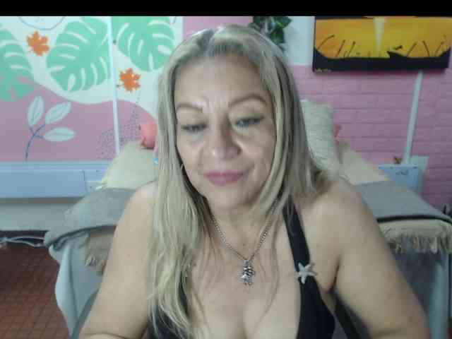valeria-sexy webcam