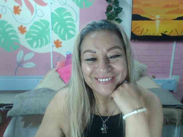 valeria-sexy webcam