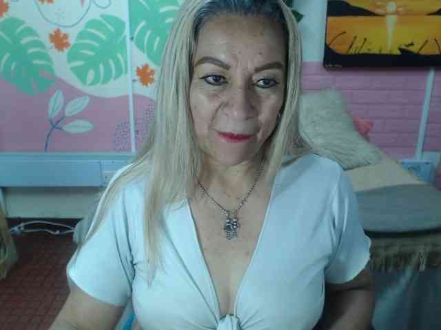 valeria-sexy webcam