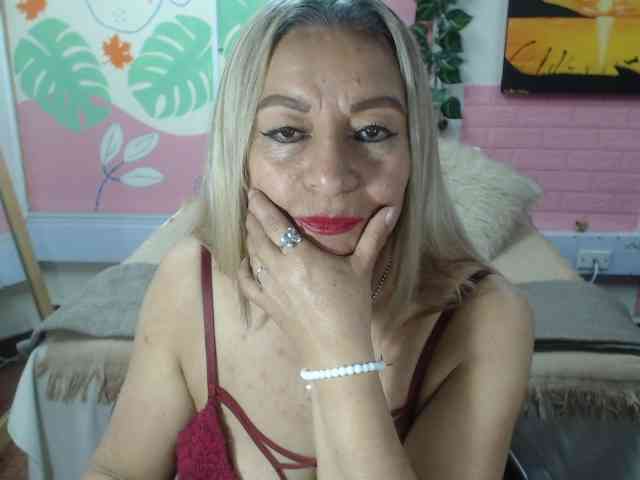 valeria-sexy webcam