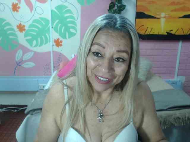 valeria-sexy webcam
