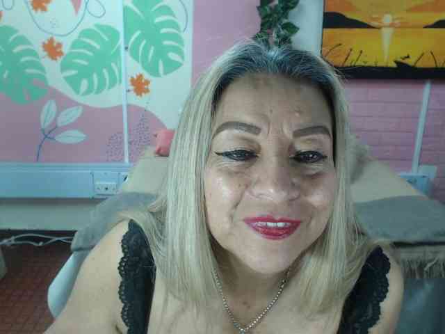 valeria-sexy webcam