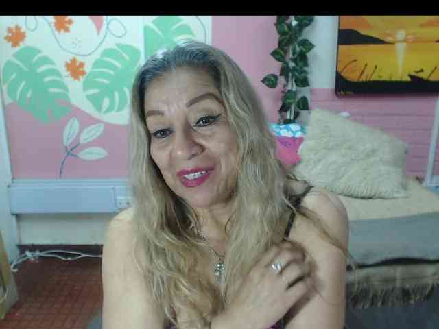 valeria-sexy webcam