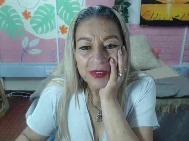valeria-sexy webcam