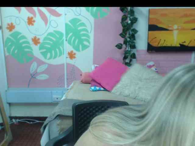 valeria-sexy webcam