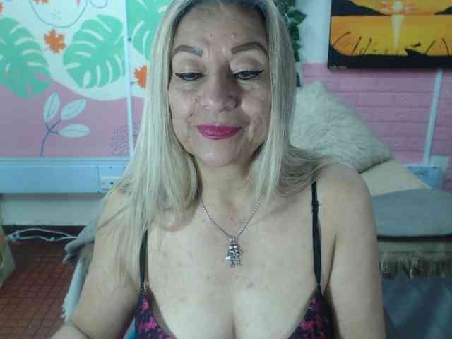 valeria-sexy Live Webcam on BongaCams