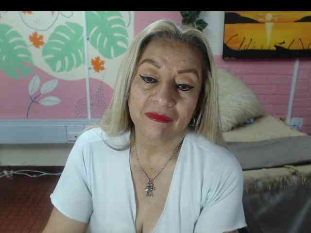 valeria-sexy webcam