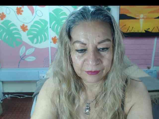 valeria-sexy webcam
