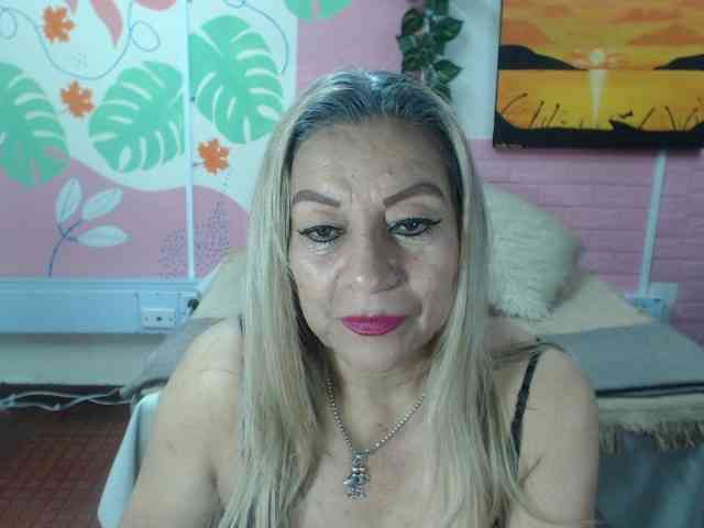 valeria-sexy webcam