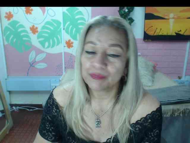valeria-sexy webcam