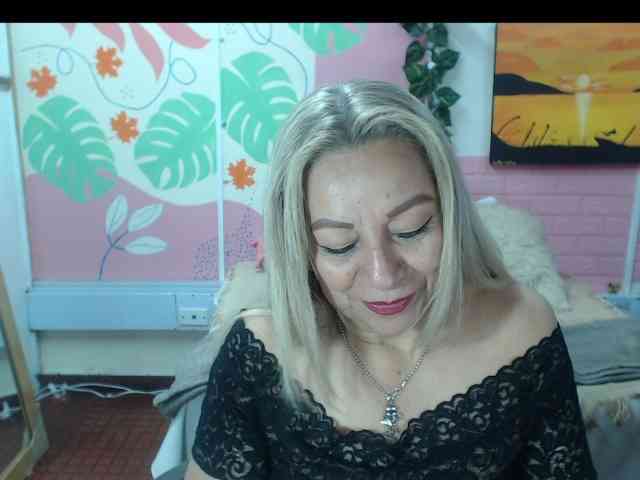 valeria-sexy webcam