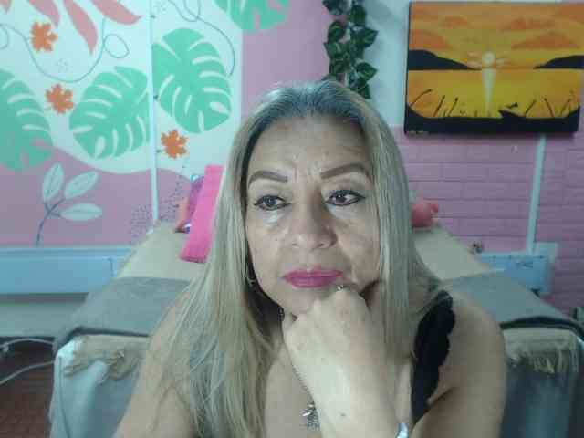 valeria-sexy webcam