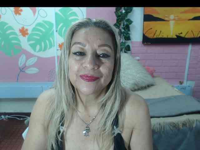 valeria-sexy webcam