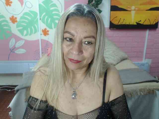 valeria-sexy webcam