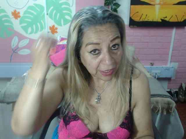 valeria-sexy webcam