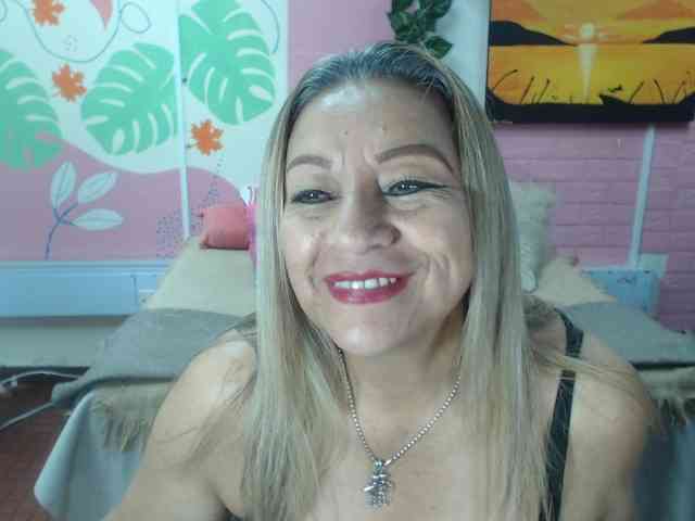 valeria-sexy webcam