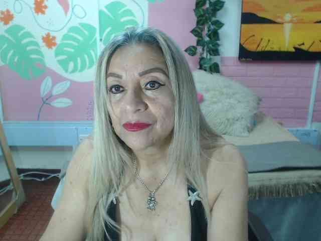 valeria-sexy webcam