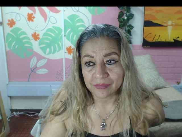 valeria-sexy webcam