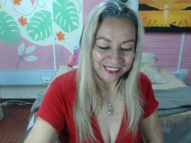 valeria-sexy
