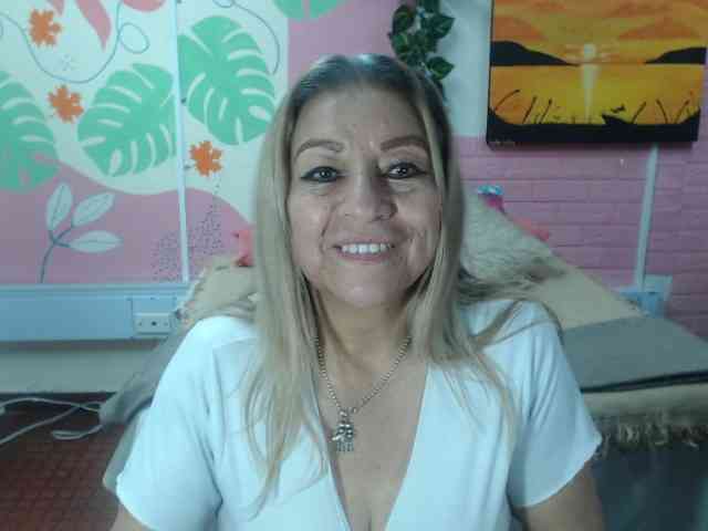 valeria-sexy webcam