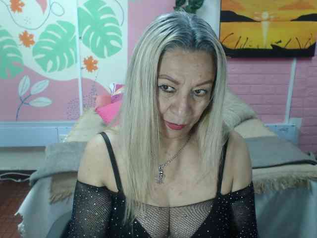 valeria-sexy webcam