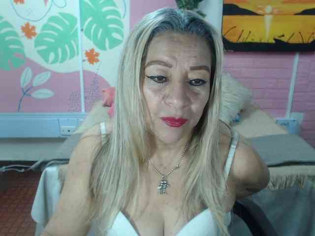 valeria-sexy webcam