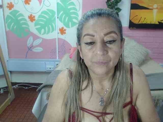 valeria-sexy webcam