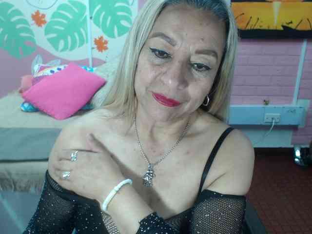 valeria-sexy webcam