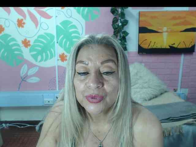 valeria-sexy webcam