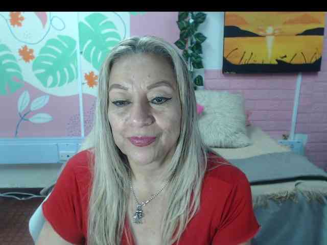 valeria-sexy webcam