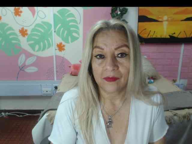 valeria-sexy webcam