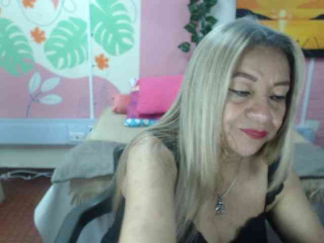 valeria-sexy webcam