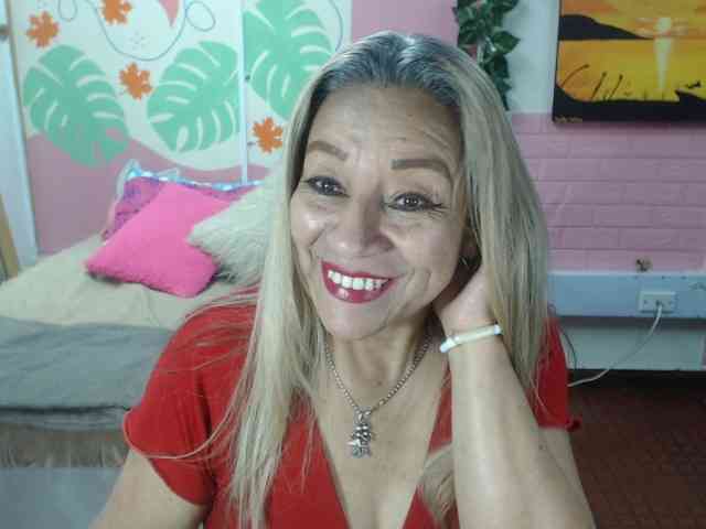 valeria-sexy