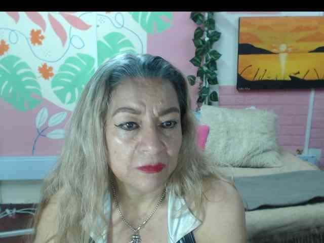 valeria-sexy webcam