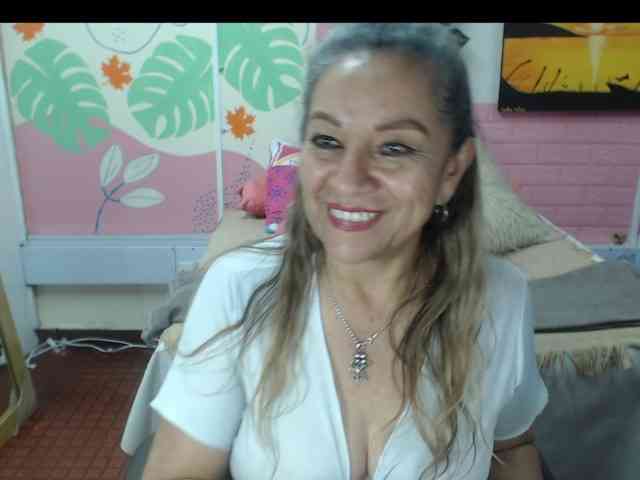 valeria-sexy webcam