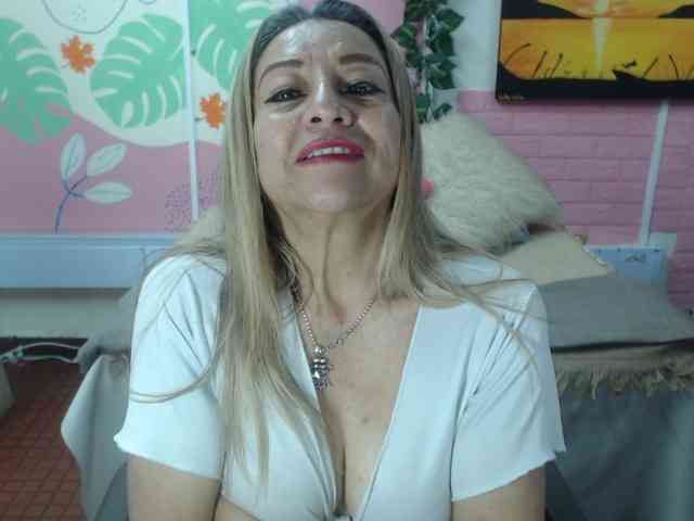 valeria-sexy webcam