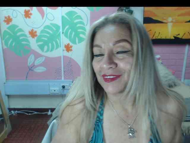 valeria-sexy webcam