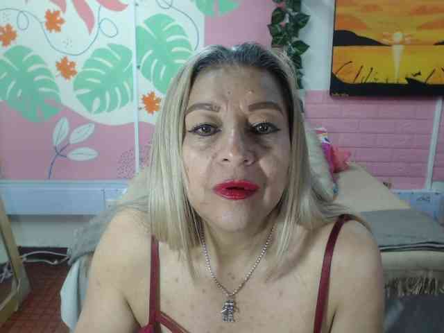 valeria-sexy webcam