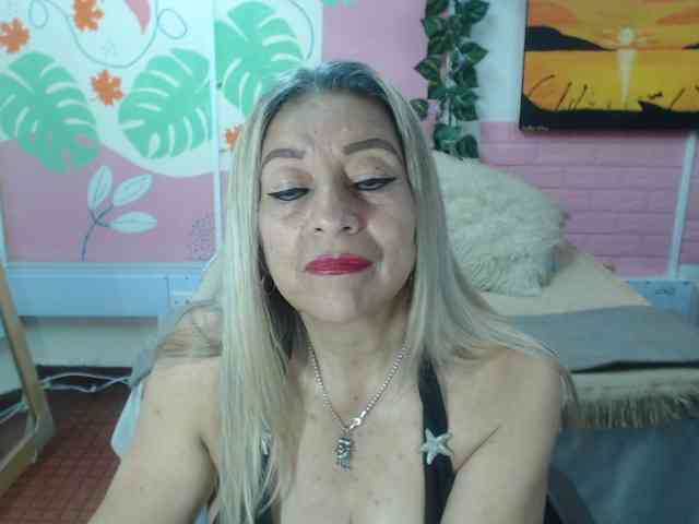 valeria-sexy webcam