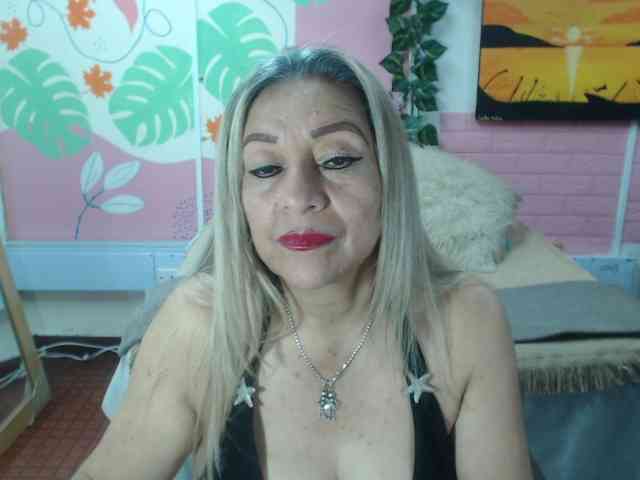 valeria-sexy webcam