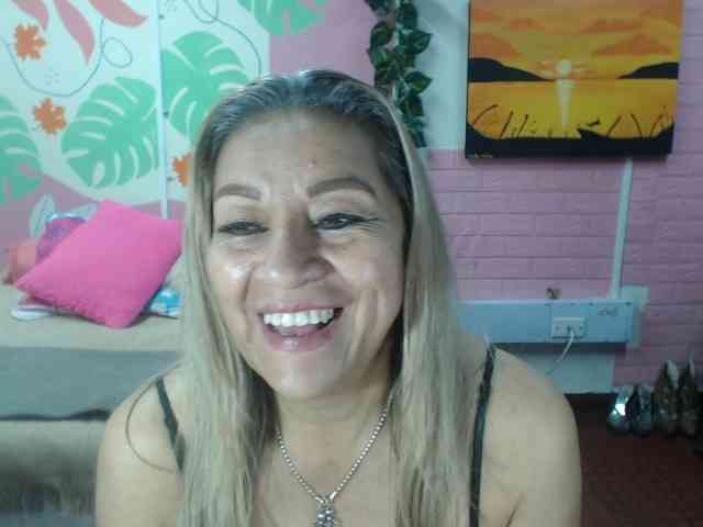 valeria-sexy webcam