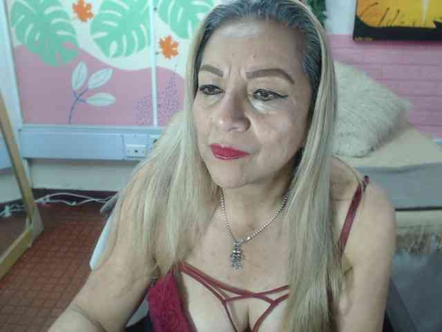 valeria-sexy webcam