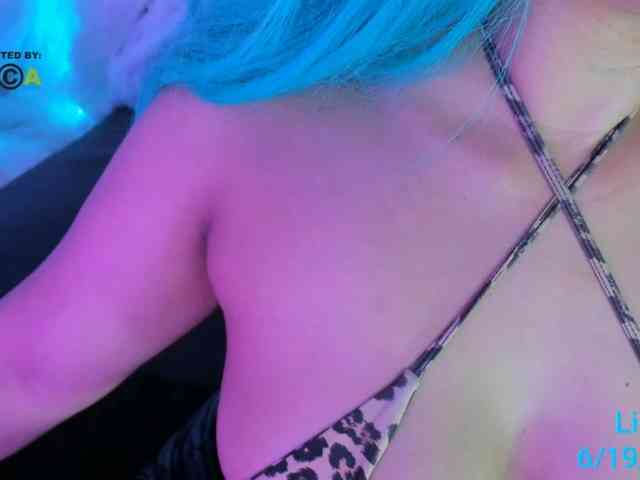Lishasworld webcam