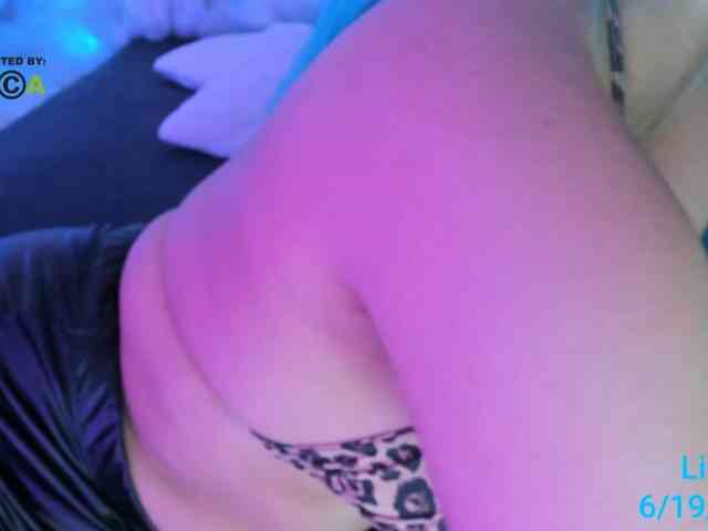 Lishasworld webcam